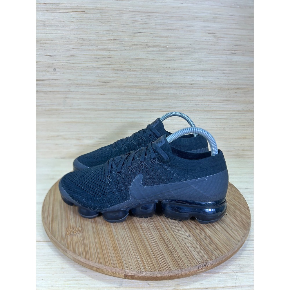 Nike Air VaporMax Flyknit Triple Black 849557-011 Womens 8 Running Shoes
